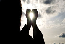 购买股票开户需要什么条件:如何入手股票-xAI工程师“叛逃”OpenAI：套现700万美元 盗走“价值数十亿美元”代码库